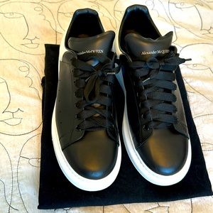 Alexander McQueen Sneakers Men’s 12